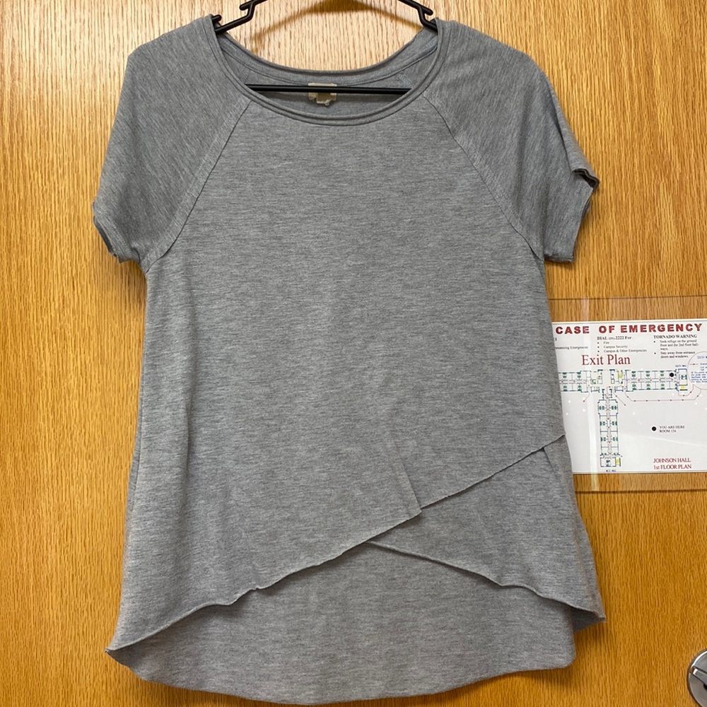 Classic gray tee